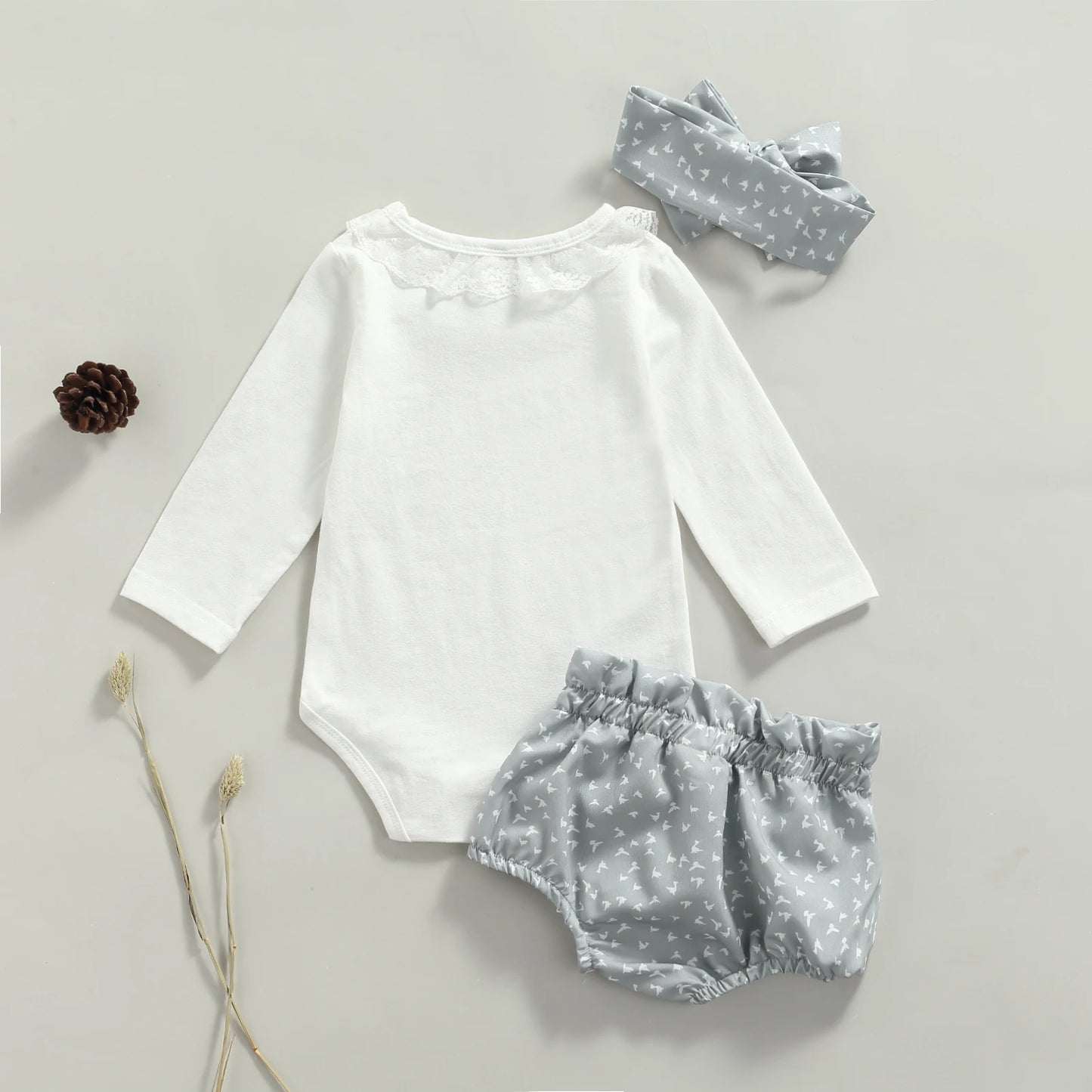 Long Sleeve Set Lace Romper Bow Bloomer Shorts and Headband For 0-18 Months