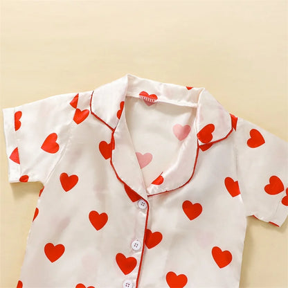 Heart Print Turn-Down Collar Short Sleeve And Elastic Waist Shorts Pajama Set For 2-7 Years